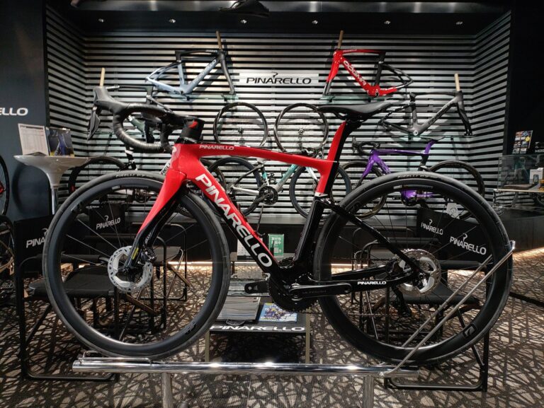 【オーナーズバイク紹介】F7 ULTEGRA Di2完成車 D101 RAZOR RED